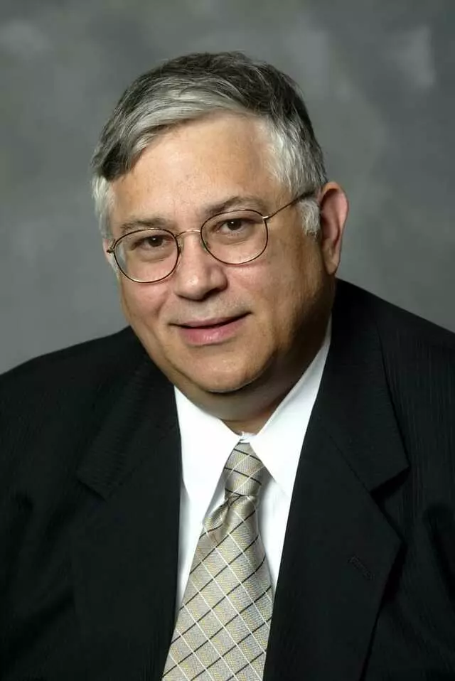Allan J Gibber