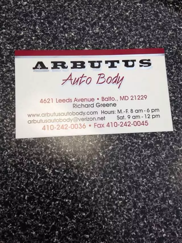Arbutus Auto Body