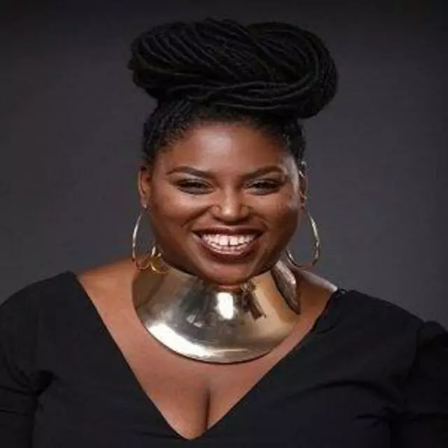 Accessmatized Make-Up Artistry