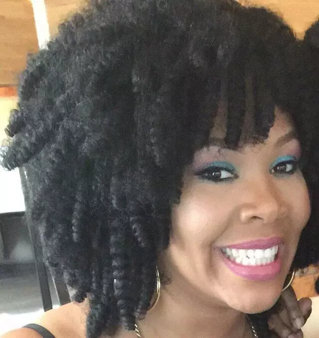 Accessmatized Make-Up Artistry