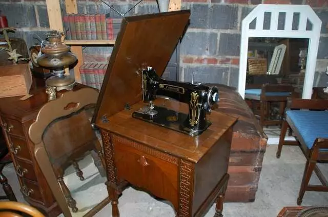 Antiques @ 911