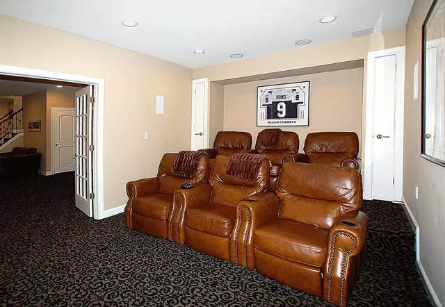 Ashley Custom Homes