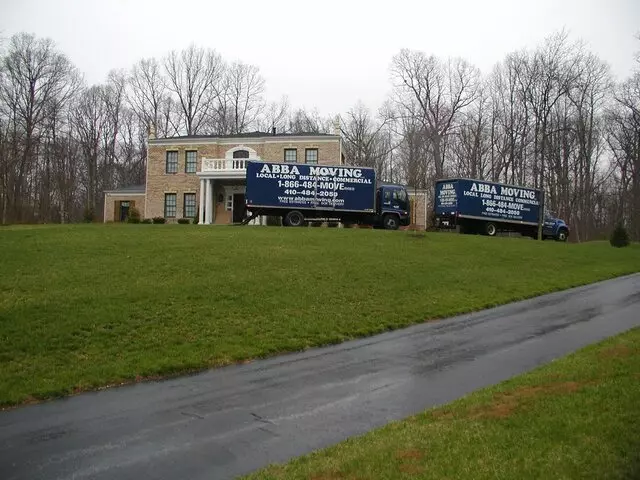 Abba Moving