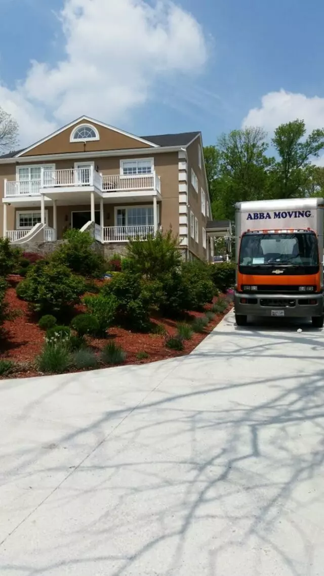 Abba Moving