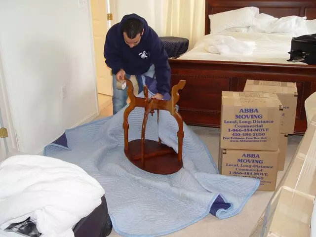 Abba Moving