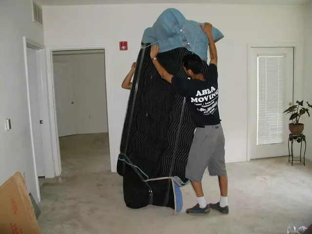 Abba Moving