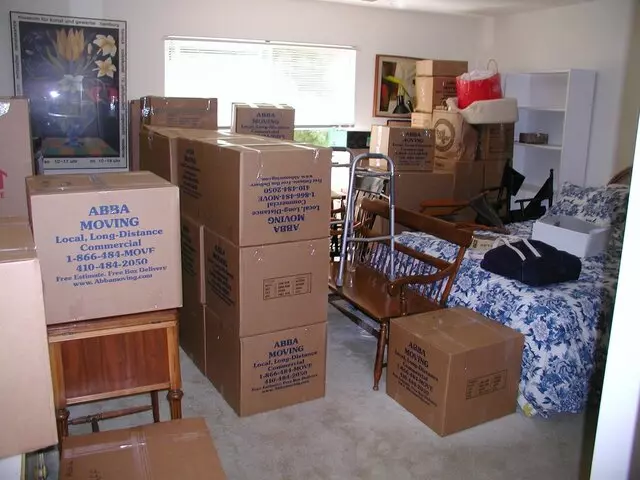Abba Moving
