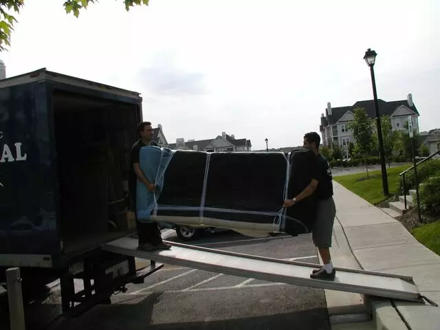 Abba Moving