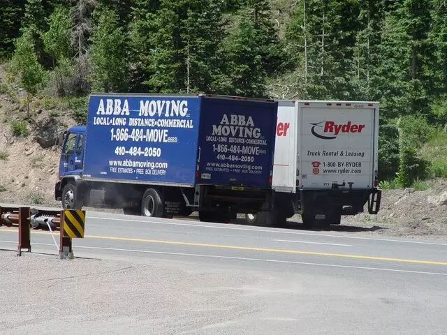 Abba Moving