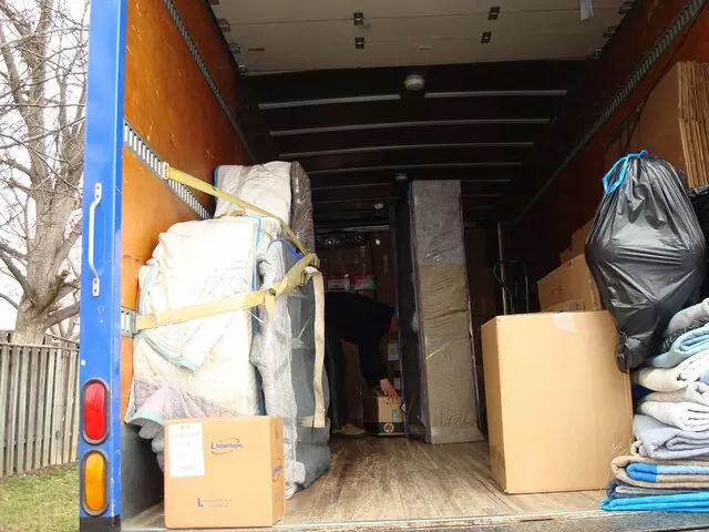 Abba Moving