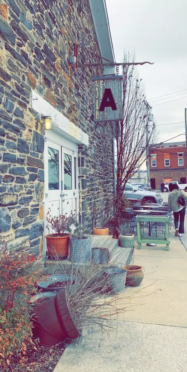 Artifact Coffee