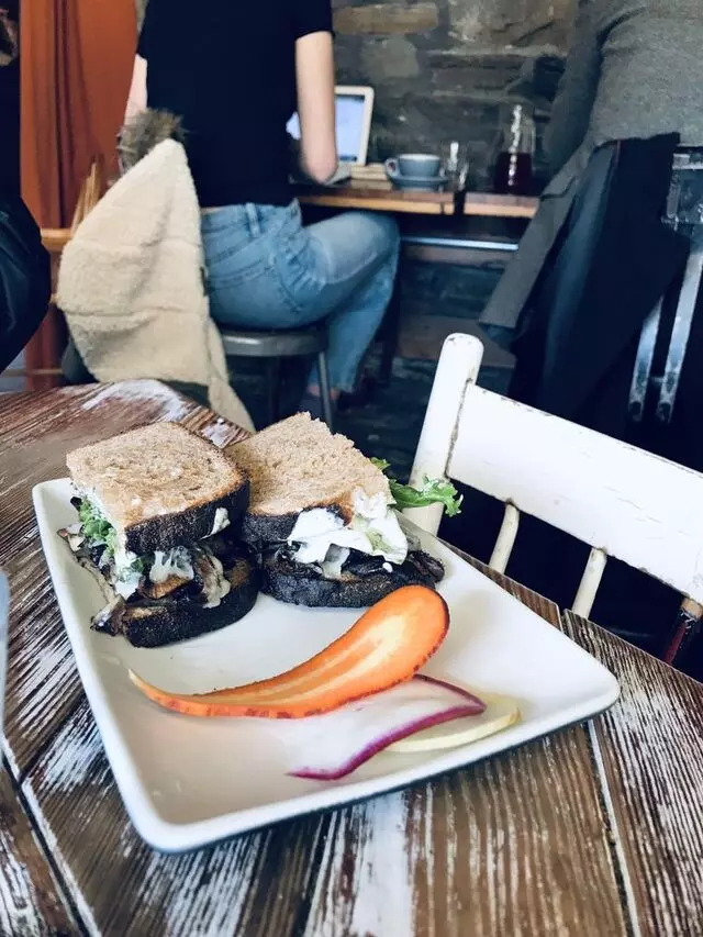 Artifact Coffee