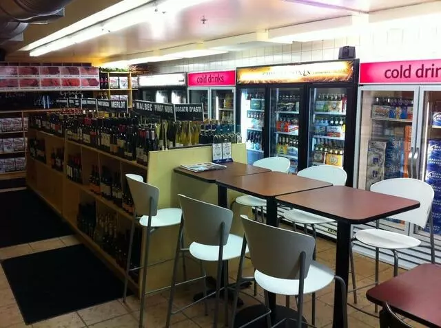 Aloha Liquor