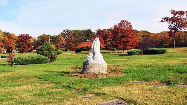 Arbutus Memorial Park