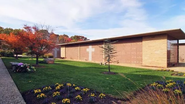Arbutus Memorial Park