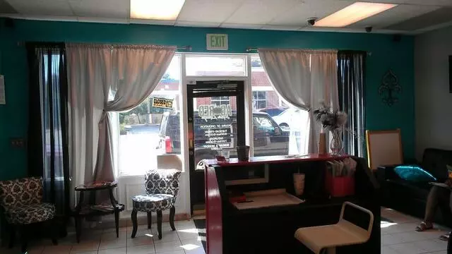 Adored Hair Lounge