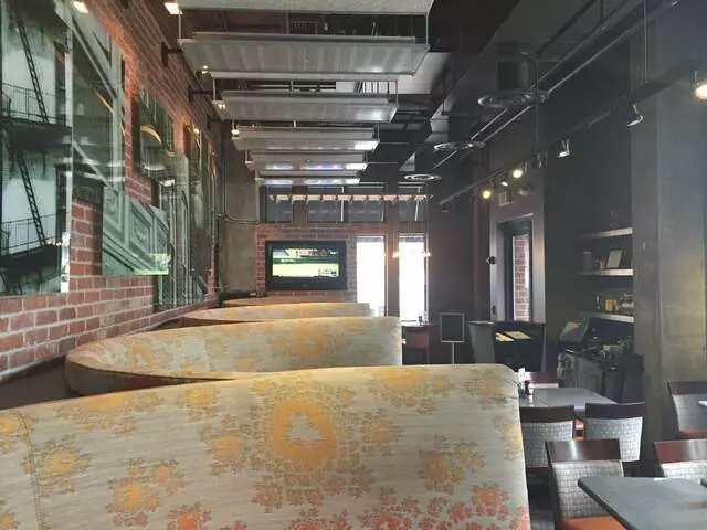 17 Light Restaurant