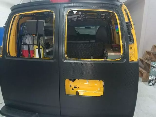 Auto Wrap & Tint