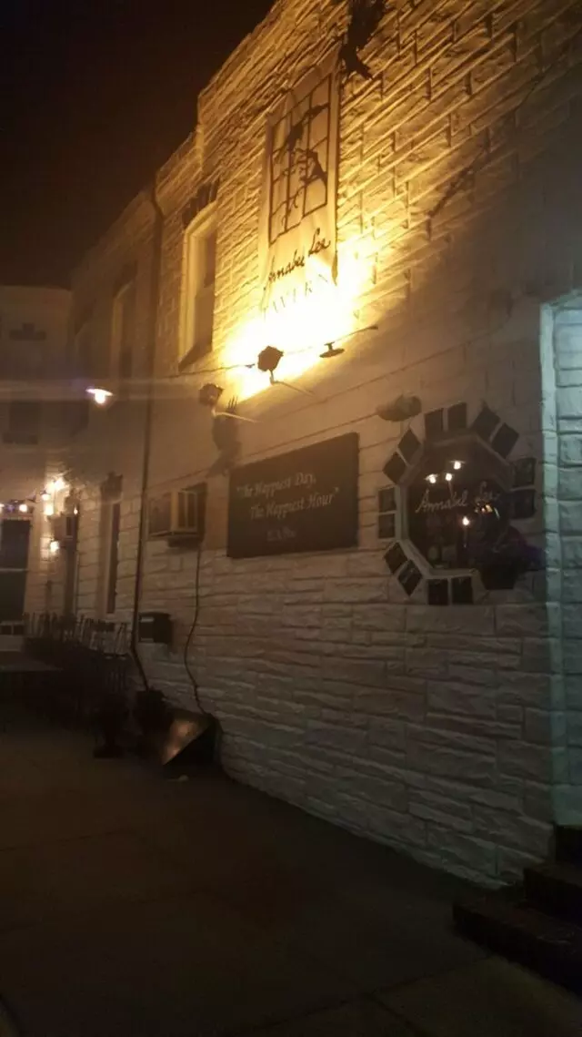 Annabel Lee Tavern