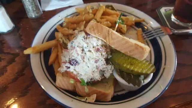 Annabel Lee Tavern
