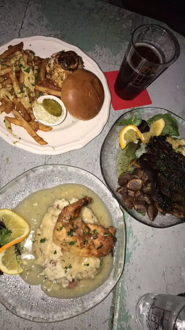 Annabel Lee Tavern