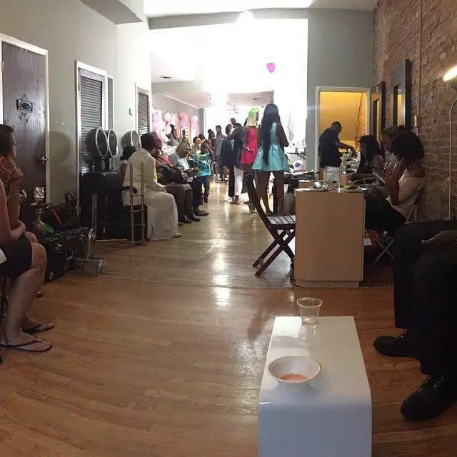 Above 10 Beauty Salon