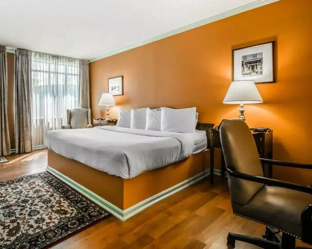 Admiral Fell Inn, an Ascend Hotel Collection Member