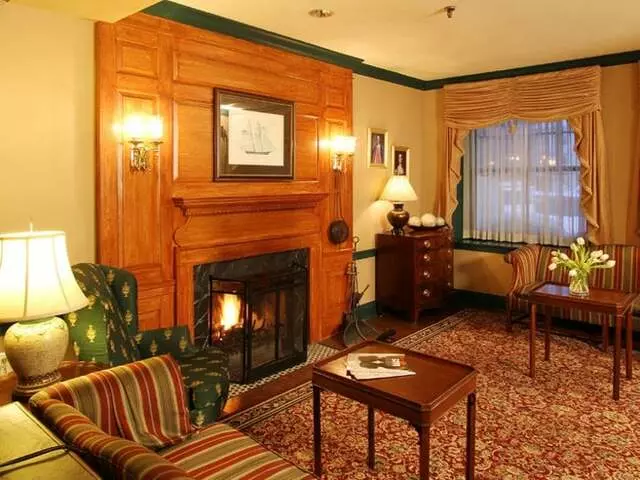Admiral Fell Inn, an Ascend Hotel Collection Member