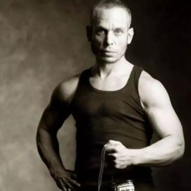 Boxing Charlie&apos;s