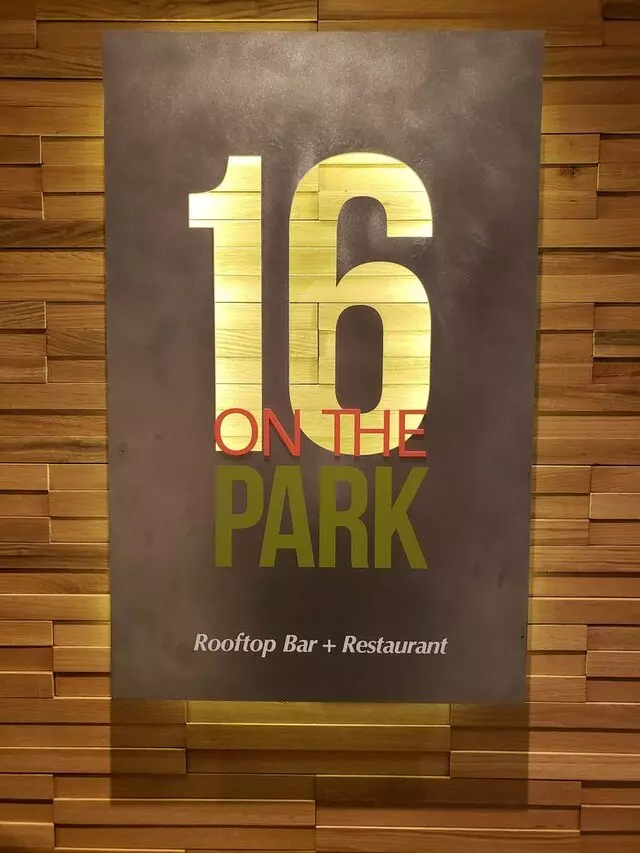 16 On The Park
