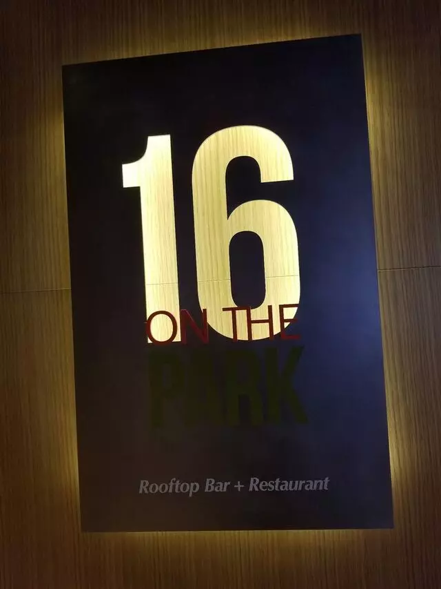 16 On The Park