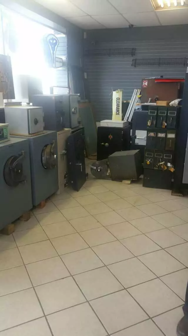 Advanced Security Safe and Lock