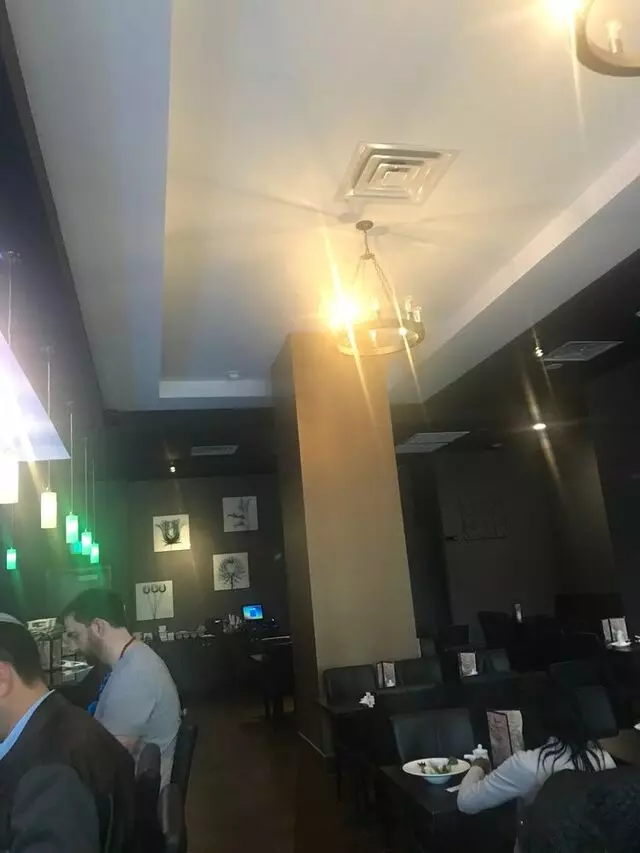 18-8 Sushi