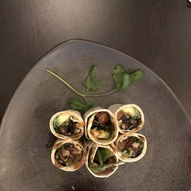 18-8 Sushi