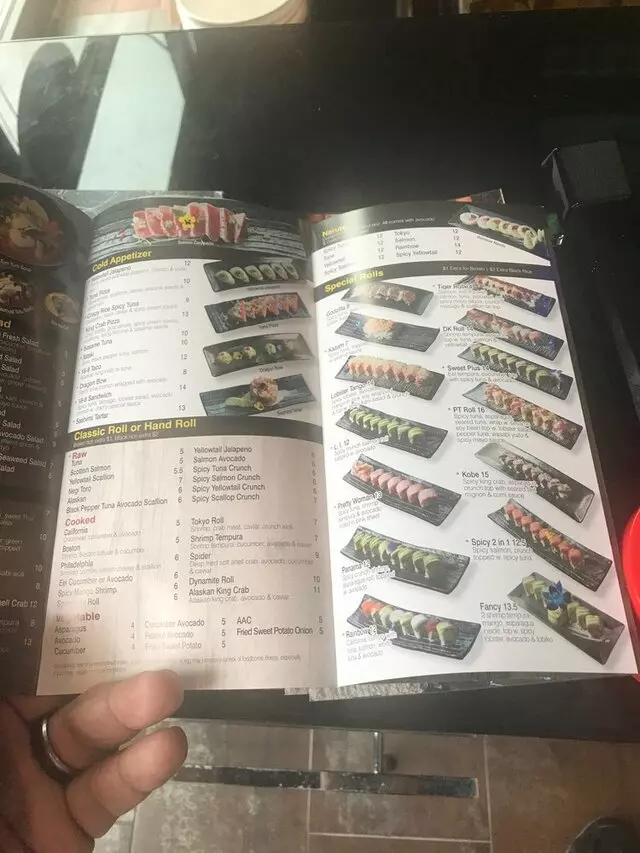 18-8 Sushi