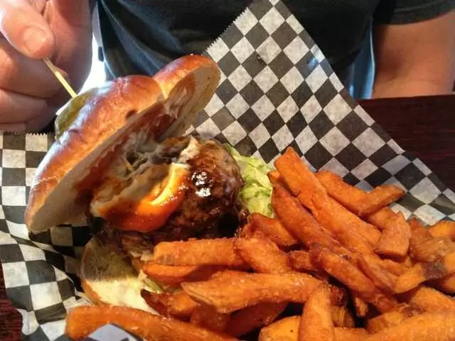 Abbey Burger Bistro