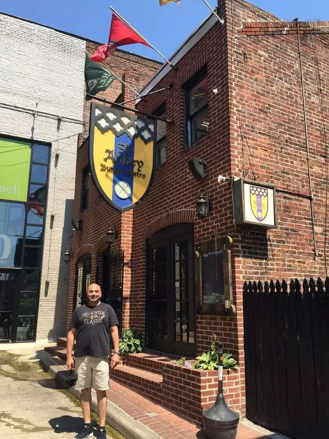 Abbey Burger Bistro