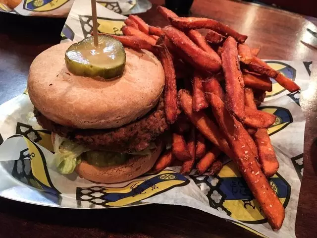 Abbey Burger Bistro