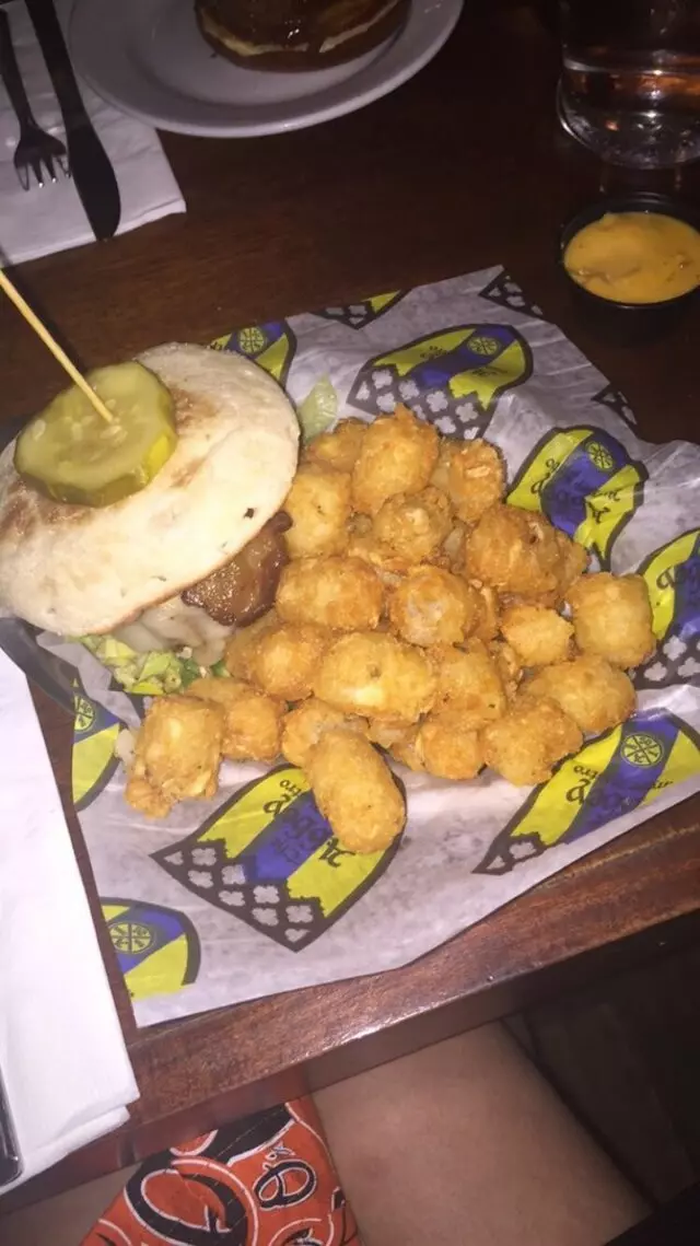 Abbey Burger Bistro