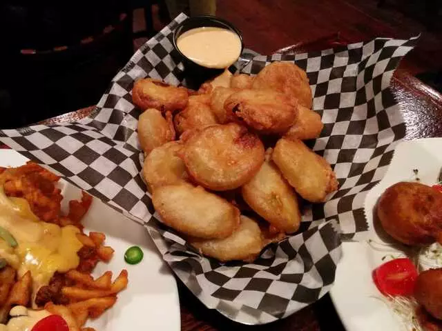 Abbey Burger Bistro