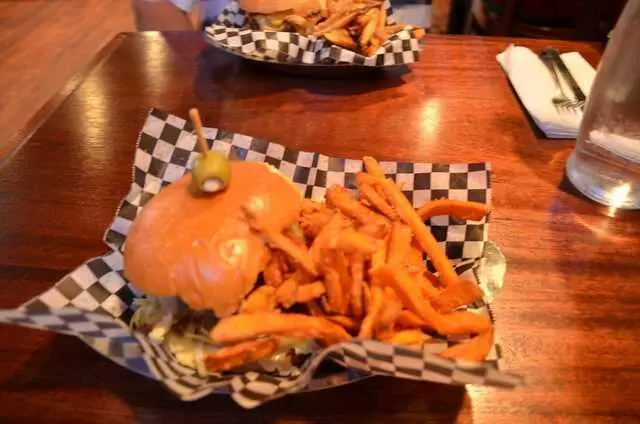 Abbey Burger Bistro
