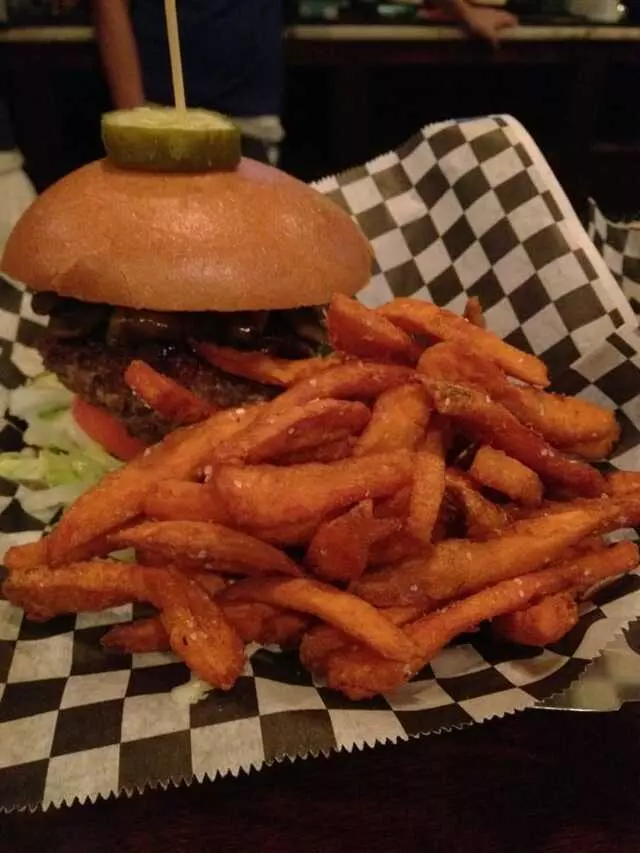 Abbey Burger Bistro
