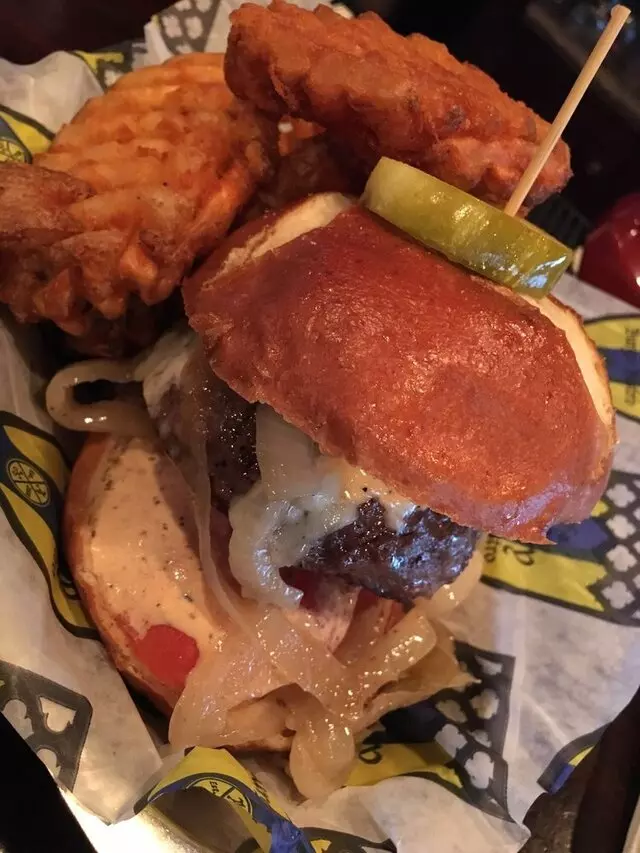 Abbey Burger Bistro