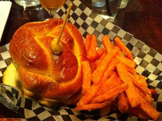Abbey Burger Bistro