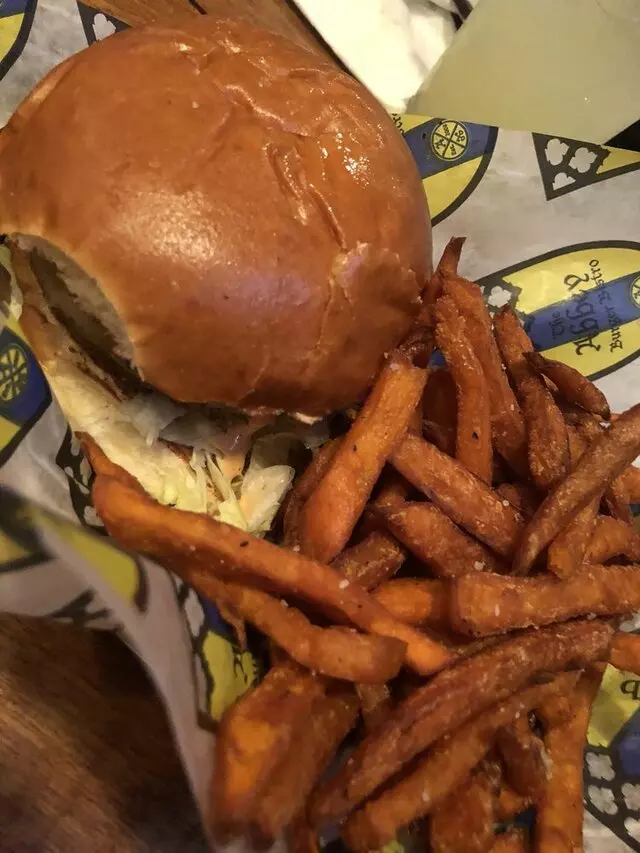Abbey Burger Bistro