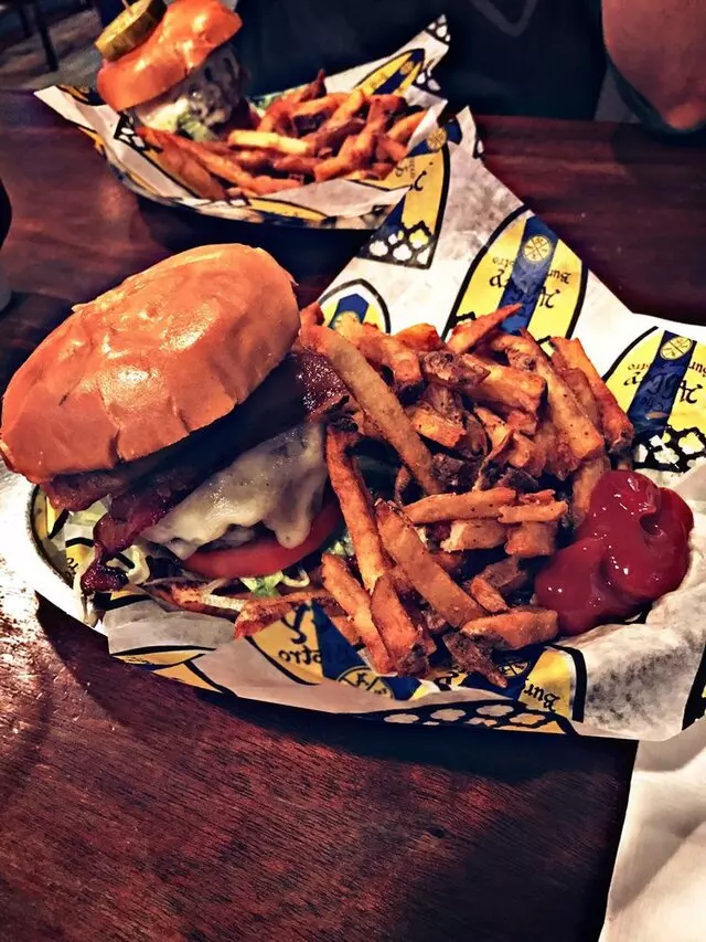 Abbey Burger Bistro