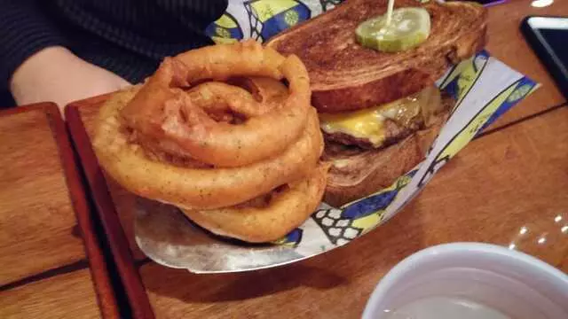 Abbey Burger Bistro