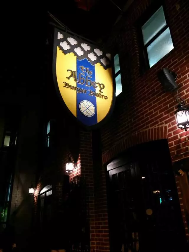 Abbey Burger Bistro