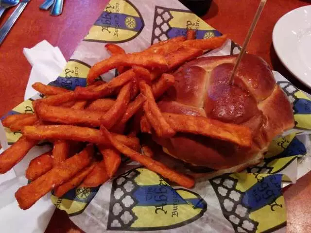 Abbey Burger Bistro