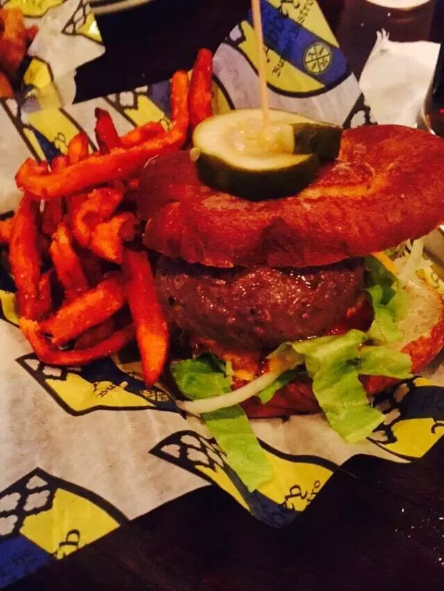 Abbey Burger Bistro